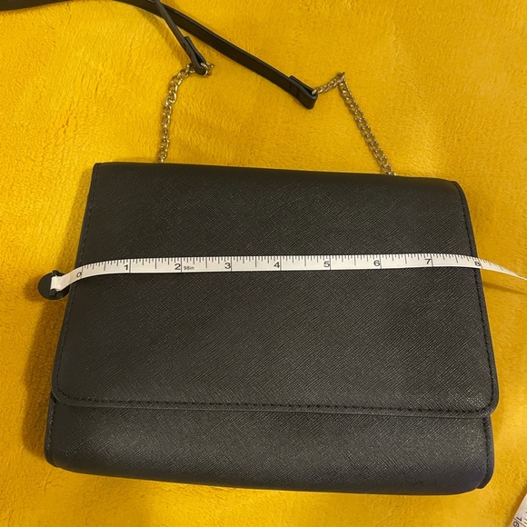 Black H&M purse - Picture 3 of 5